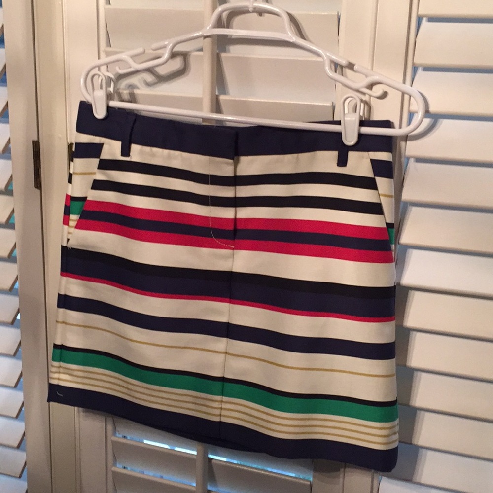 J Crew size 4 skirt. Off white background.